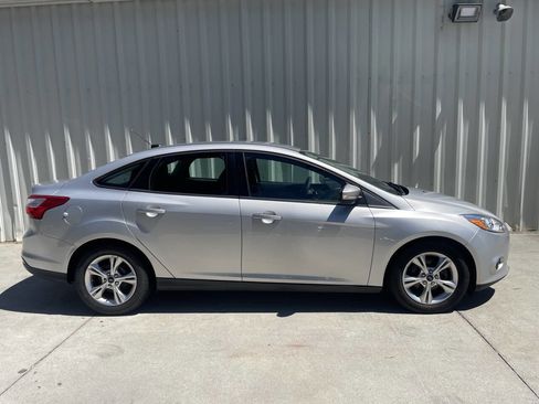 Used 2013 Ford Focus SE image 2