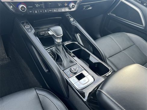 Used 2025 Kia Telluride EX w/ EX Captain's Chair Package image 20