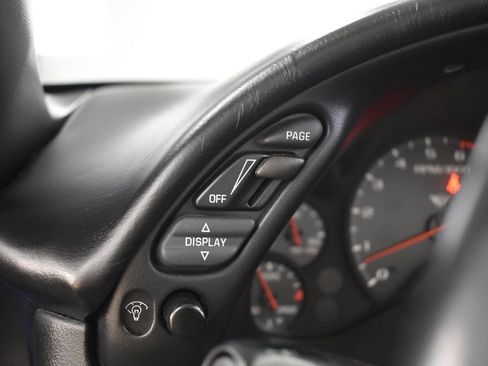 Used 2000 Chevrolet Corvette w/ Memory Pkg image 18