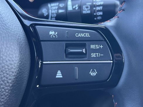Certified 2024 Honda HR-V Sport image 10