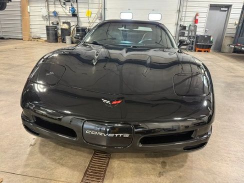Used 2002 Chevrolet Corvette Convertible w/ Preferred Equipment Group2 RWD image 18