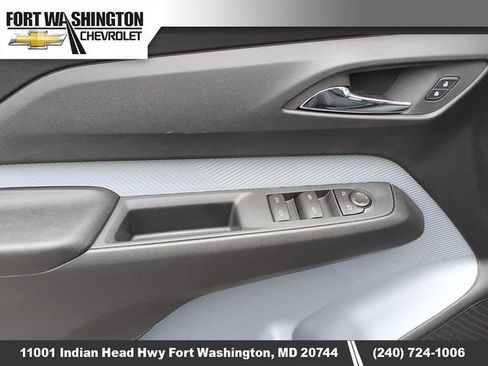 New 2027 Chevrolet Bolt LT w/ Comfort Package FWD image 8