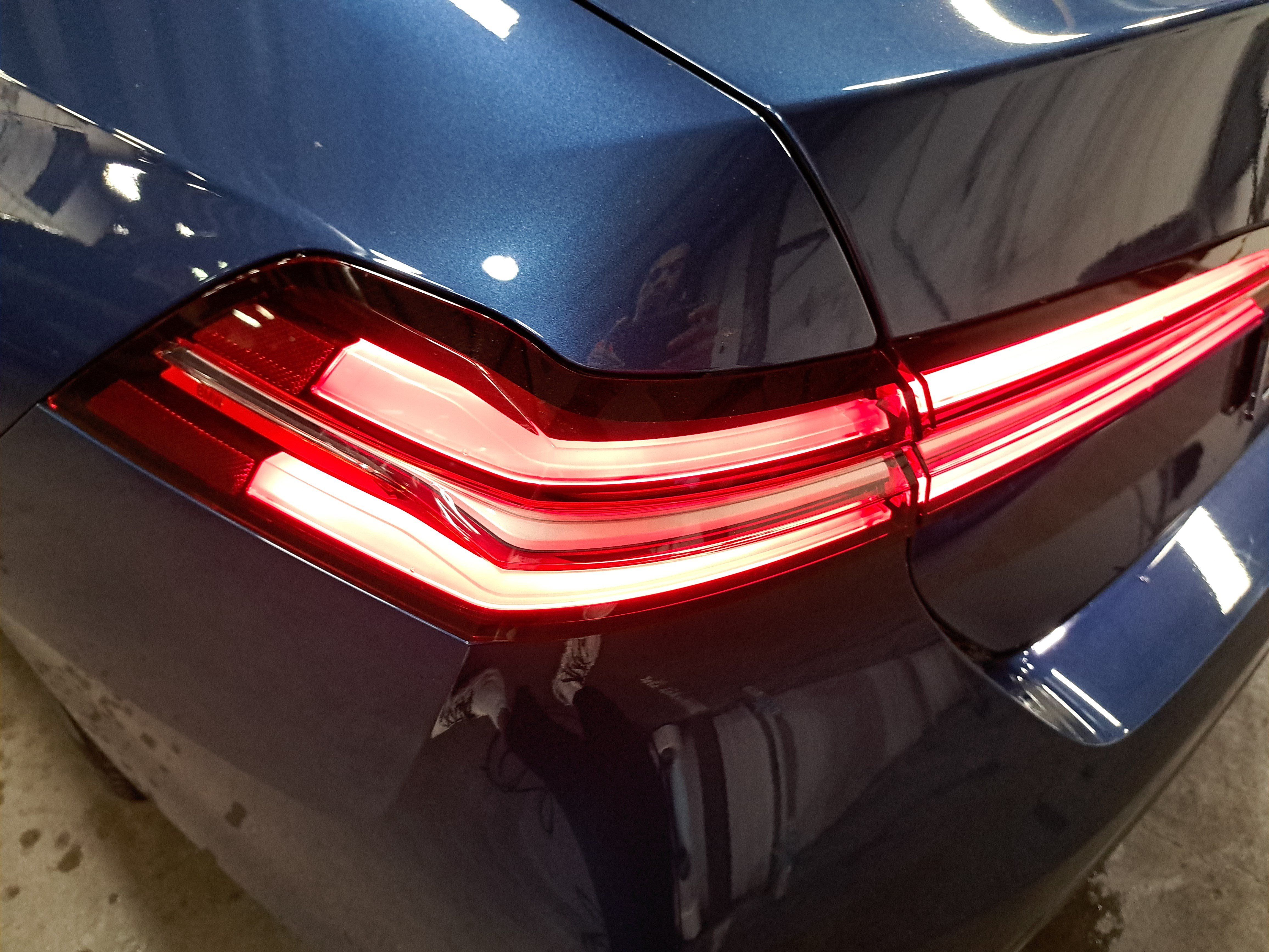 Certified 2026 BMW 530i w/ Premium Package RWD image 36