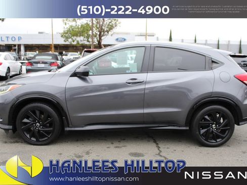 Used 2022 Honda HR-V Sport image 2