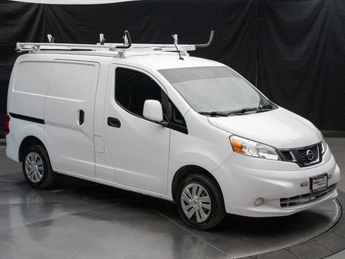Used 2019 Nissan NV200 SV w/ Back Door Glass Package image 2