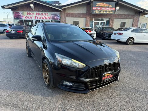 Used 2017 Ford Focus ST FWD image 2