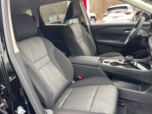 New 2026 Nissan Rogue SV image 18