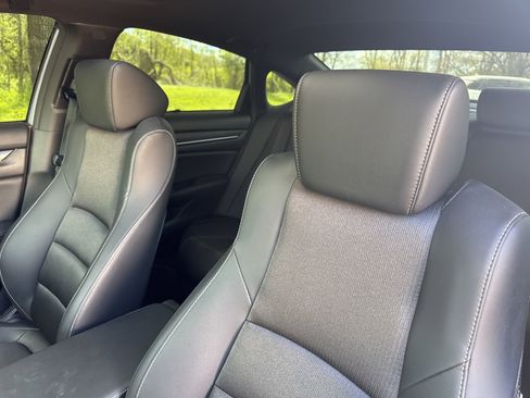 Used 2021 Honda Accord Sport image 19