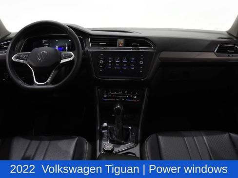 Used 2022 Volkswagen Tiguan SE AWD/4WD image 8