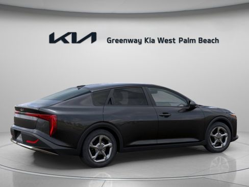 New 2026 Kia K4 LXS image 7