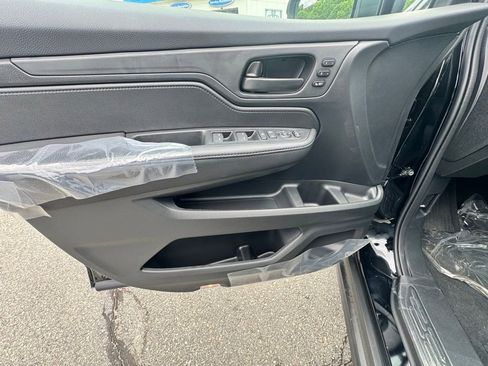 New 2026 Honda Odyssey EX-L image 18