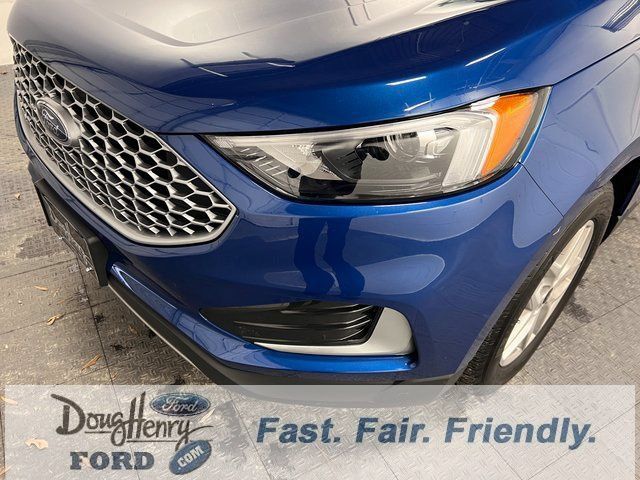 Used 2024 Ford Edge SEL AWD/4WD image 10