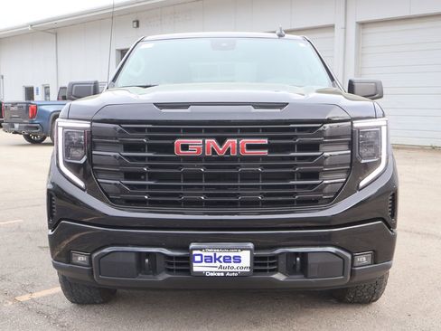 Used 2023 GMC Sierra 1500 Elevation AWD/4WD image 2