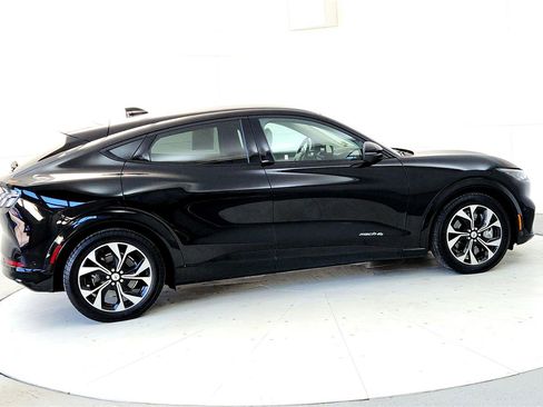 Used 2023 Ford Mustang Mach-E Premium image 6