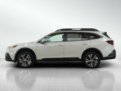 Used 2021 Subaru Outback Limited image 2