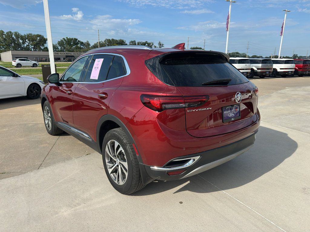 Used 2022 Buick Envision Essence w/ Safety Package FWD image 11
