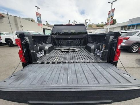 Used 2023 Chevrolet Silverado 1500 Custom RWD image 27