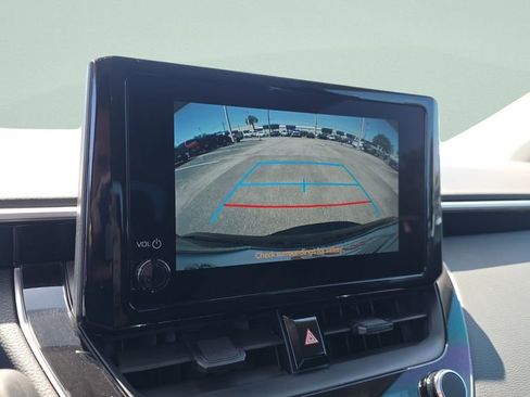 Used 2024 Toyota Corolla LE FWD image 18