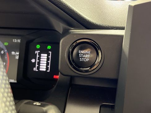 Used 2024 Toyota Tacoma SR5 AWD/4WD image 34