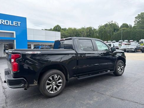 Used 2021 Chevrolet Silverado 1500 RST w/ Convenience Package II AWD/4WD image 3