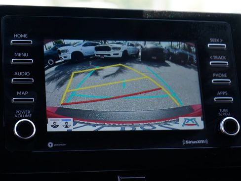 Used 2022 Toyota Camry SE w/ Convenience Package FWD image 28