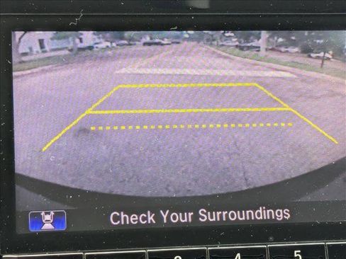 Used 2018 Honda CR-V LX image 7