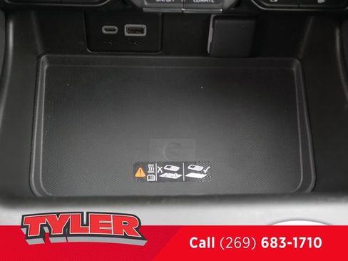 Used 2024 Chevrolet Tahoe RST w/ Luxury Package image 42