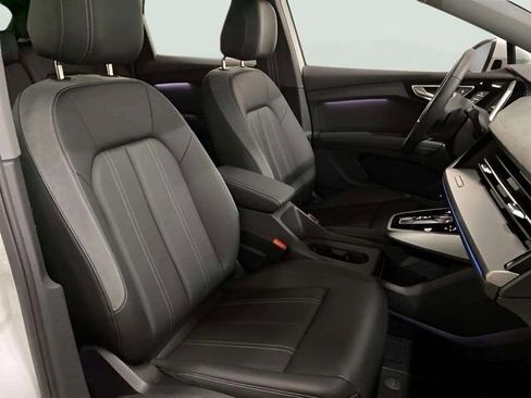 Used 2024 Audi Q4 e-tron Premium Plus w/ Premium Plus image 85