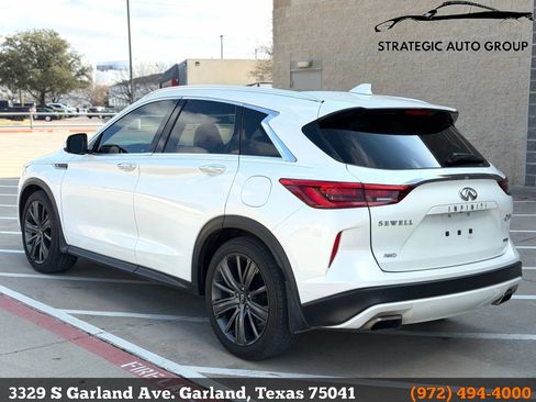 Used 2020 INFINITI QX50 Essential w/ Edition 30 Package image 4