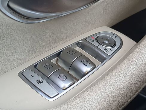 Used 2019 Mercedes-Benz E 300 image 10