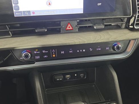 Used 2023 Kia Sportage X-Line w/ X-Line Premium Package image 24