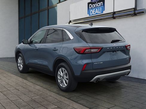 Used 2024 Ford Escape Active AWD/4WD image 5