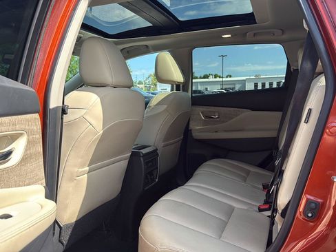 Used 2021 Nissan Murano SL AWD/4WD image 10