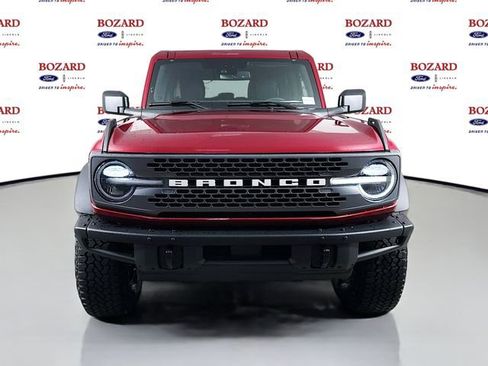New 2025 Ford Bronco Badlands w/ Sasquatch Package image 2