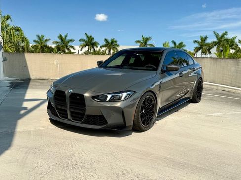 Used 2025 BMW M3 Competition w/ Executive Package RWD image 5
