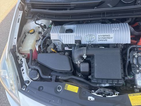 Used 2010 Toyota Prius One image 42