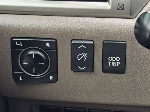 Used 2018 Lexus GX 460 Premium image 12