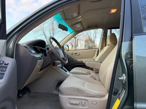 Used 2006 Toyota Highlander Limited image 19