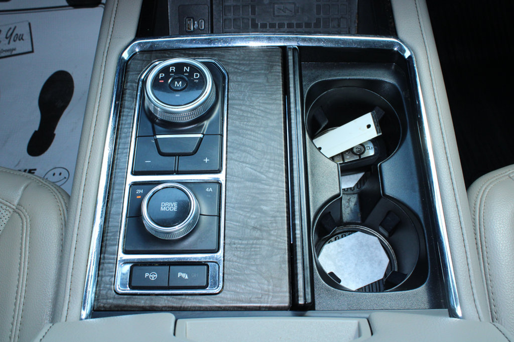 Used 2021 Ford Expedition Limited AWD/4WD image 31