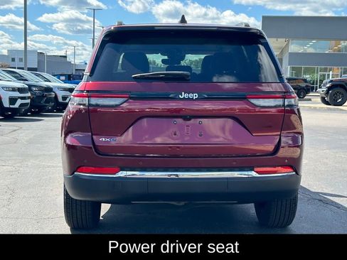 Used 2023 Jeep Grand Cherokee 4WD 4xe image 7