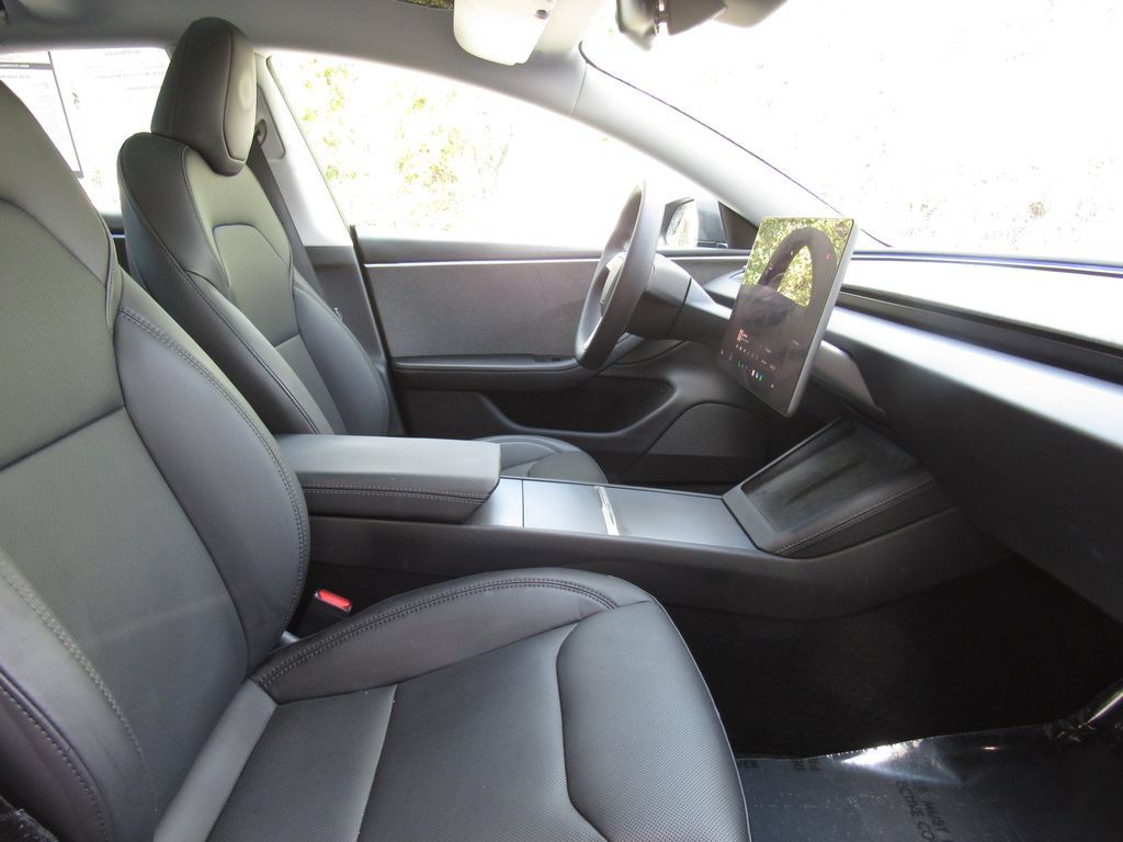 Used 2024 Tesla Model 3 Standard Range RWD image 17