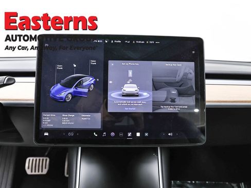 Used 2018 Tesla Model 3 Performance image 12