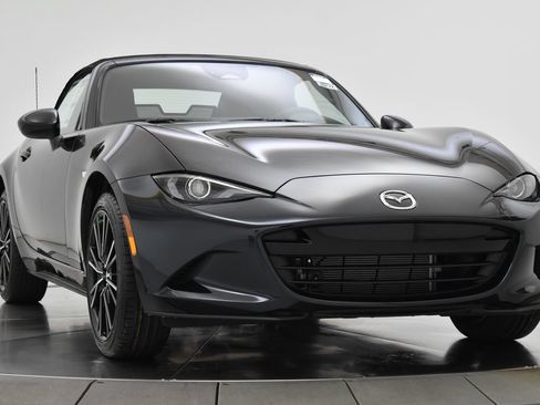 New 2026 MAZDA MX-5 Miata Grand Touring w/ Weather Package RWD image 12