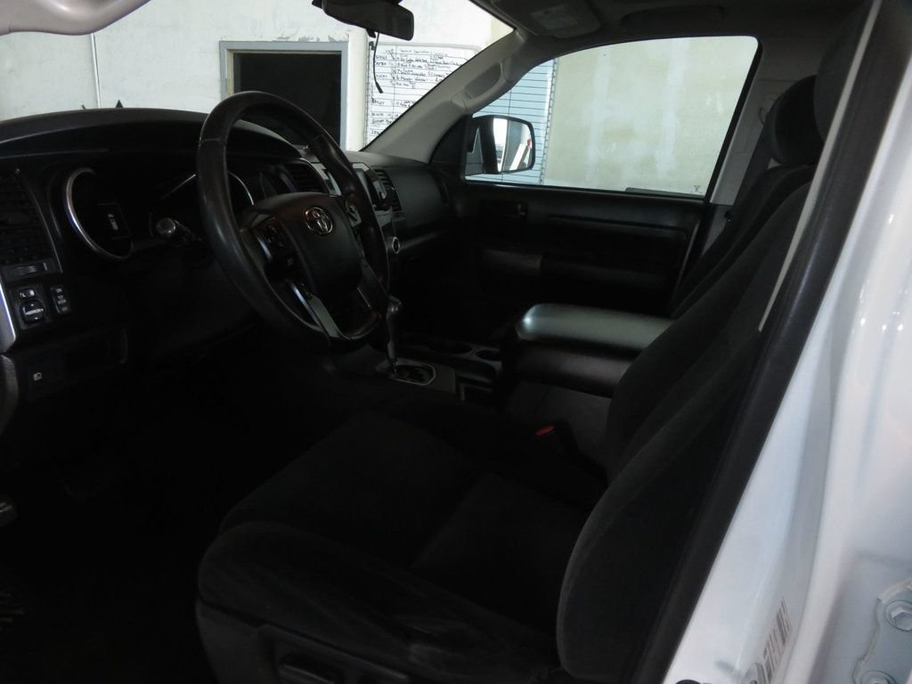Used 2019 Toyota Sequoia TRD Sport AWD/4WD image 16