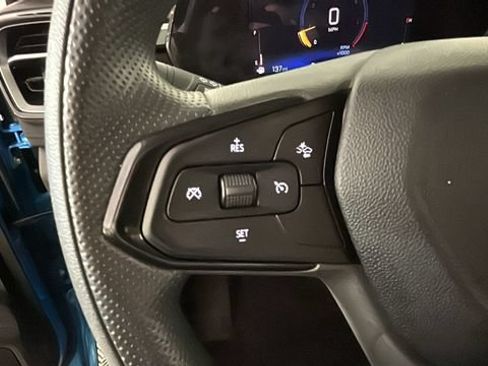 Used 2025 Chevrolet TrailBlazer LT FWD image 16