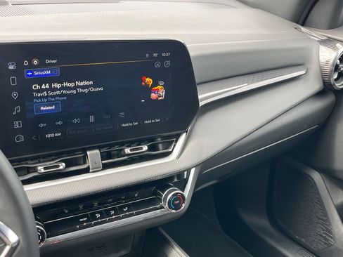 Used 2025 Chevrolet Equinox LT FWD image 20