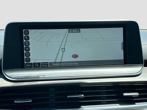 Used 2022 Kia Telluride SX w/ Towing Package FWD image 13