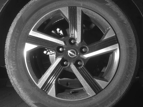 Used 2025 Nissan Sentra SV image 15