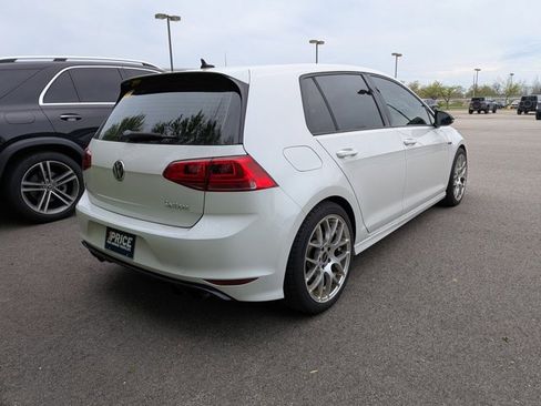 Used 2016 Volkswagen Golf 4-Door image 5