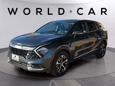 Used 2023 Kia Sportage EX image 10